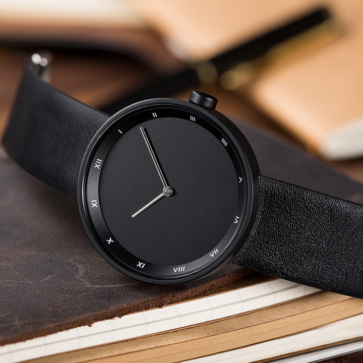 Montre-bracelet à quartz minimaliste