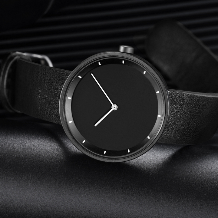 Montre-bracelet à quartz minimaliste