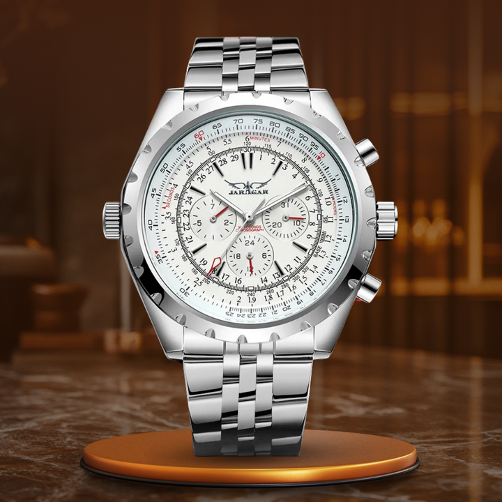 Montre mécanique style militaire